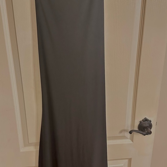 NWT Size 4 Tony Bowls formal - Picture 6 of 8